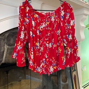 Alice Blue floral off the shoulder top size Small